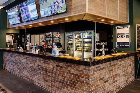 Inala Hotel - Accommodation Bookings 1