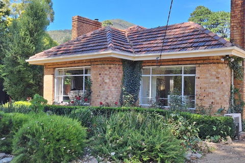 Yarra Donna Cottage - Accommodation Bookings 1