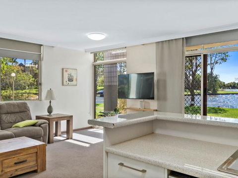 Yarrawonga Lakeside Apartment 23 - Accommodation Bookings 1