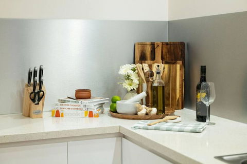 ZenLux Rosewood Luxury Family Escape - Pool - BBQ - Accommodation Bookings 2