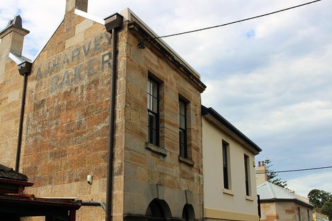 Bespoke Off-the-Beaten-Path Tour Of Inner Sydney - Accommodation Bookings 1
