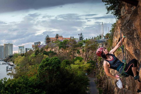 Brisbane Rock Climbing - 3 Hours Night - Accommodation Bookings 1