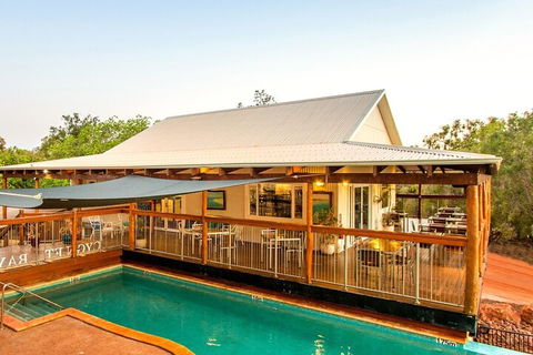 Giant Tides Tour - Cygnet Bay Pearl Farm - Accommodation Bookings 3