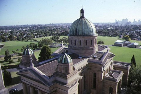 Melbourne City Tour: Lifestyle Of The Rich And Famous - Accommodation Bookings 4