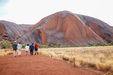Ayers Rock Combo: Uluru Base And Sunset Plus Uluru Sunrise And Kata Tjuta With An Optional BBQ Dinner Or Kings Canyon Day Trip - Accommodation Bookings 3
