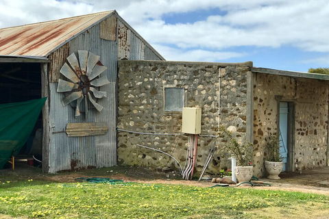 Kangaroo Island Food And Wine Hop-on Hop-off Tour - Accommodation Bookings 1