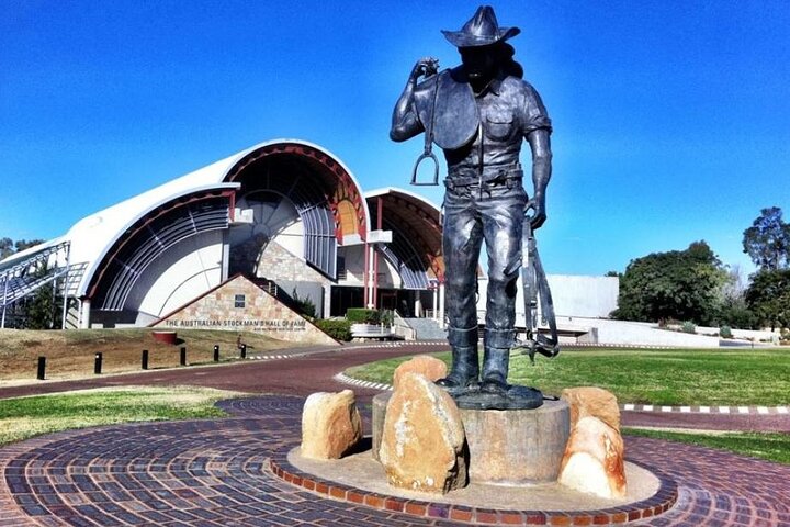  Accommodation Bookings