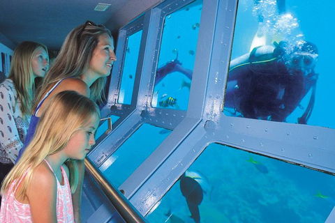 Port Douglas - Cruise And 10 Minute Scenic Flight - Accommodation Bookings 0