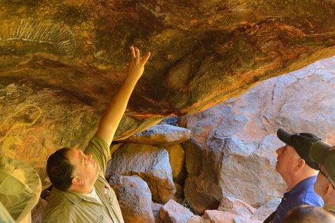 Uluru Small Group Tour Including Sunset - Accommodation Bookings 1
