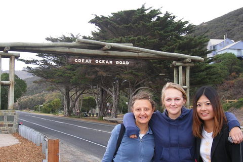 Full-Day Great Ocean Road And 12 Apostles Sunset Tour From Melbourne - Accommodation Bookings 1