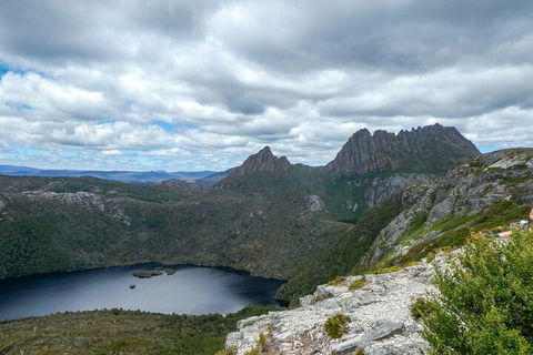 6 Day Trek The Cradle Mountain Overland Track - Accommodation Bookings 2