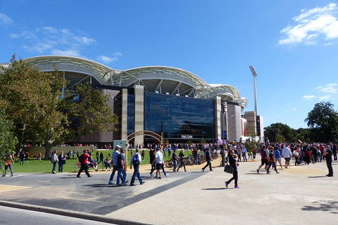 Adelaide City Highlights Tour - Accommodation Bookings 1