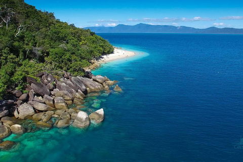 Fitzroy Island Catamaran Transfers From Cairns - Accommodation Bookings 1