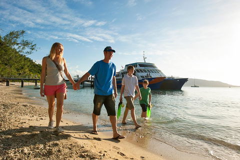 Fitzroy Island Catamaran Transfers From Cairns - Accommodation Bookings 3
