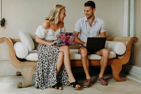Private Photo Session With A Local Photographer In Melbourne - Accommodation Bookings 0