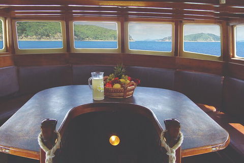 2 Night Whitsunday Islands Cruise On New Horizon From Airlie Beach - Accommodation Bookings 0