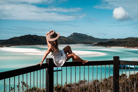 2 Night Whitsunday Islands Cruise On New Horizon From Airlie Beach - Accommodation Bookings 1