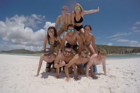 2-Day Whitsundays Sailing Adventure: SV Whitehaven - Accommodation Bookings 2