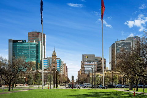 Adelaide Highlights, Hahndorf & McLaren Vale Wine Tasting And Sightseeing Tour - Accommodation Bookings 1