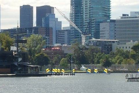In And Around Melbourne - Accommodation Bookings 1
