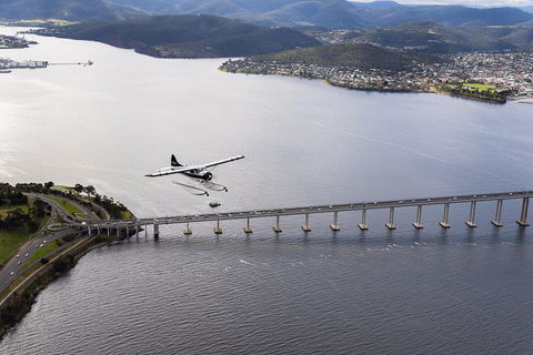 30-Minute Hobart Scenic Flight - Accommodation Bookings 0
