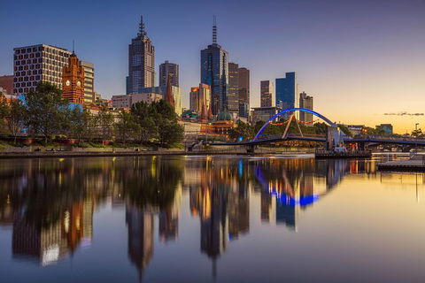 Nightlife In Melbourne: St Kilda - Accommodation Bookings 3