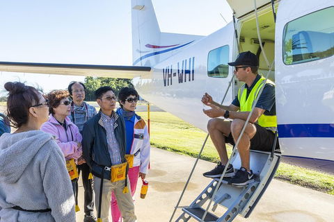 Scenic Flight - Great Barrier Reef, Heart Reef, Whitehaven Beach & Hill Inlet! - Accommodation Bookings 1