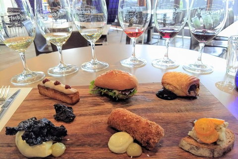 The Complete Hunter Valley Wine Tour Of Pokolbin, Mt View, Lovedale And Rothbury - Accommodation Bookings 4