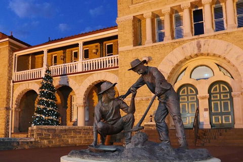 The Perth Mint: Guided Heritage Tour And Gold Pour - Accommodation Bookings 3