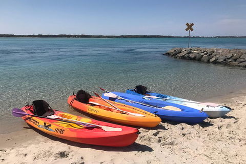 1-Hour Single Or Double Kayak Hire On Golden Beach, Caloundra - Accommodation Bookings 1